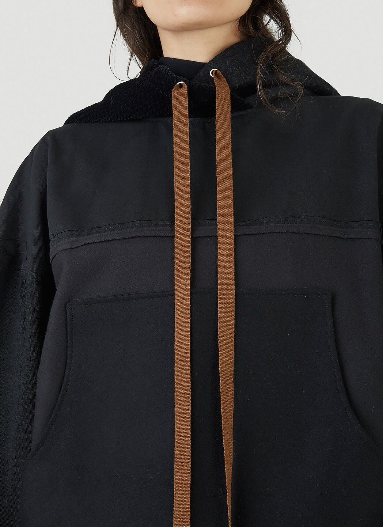 Drawstring Hooded Sweatshirt in Black