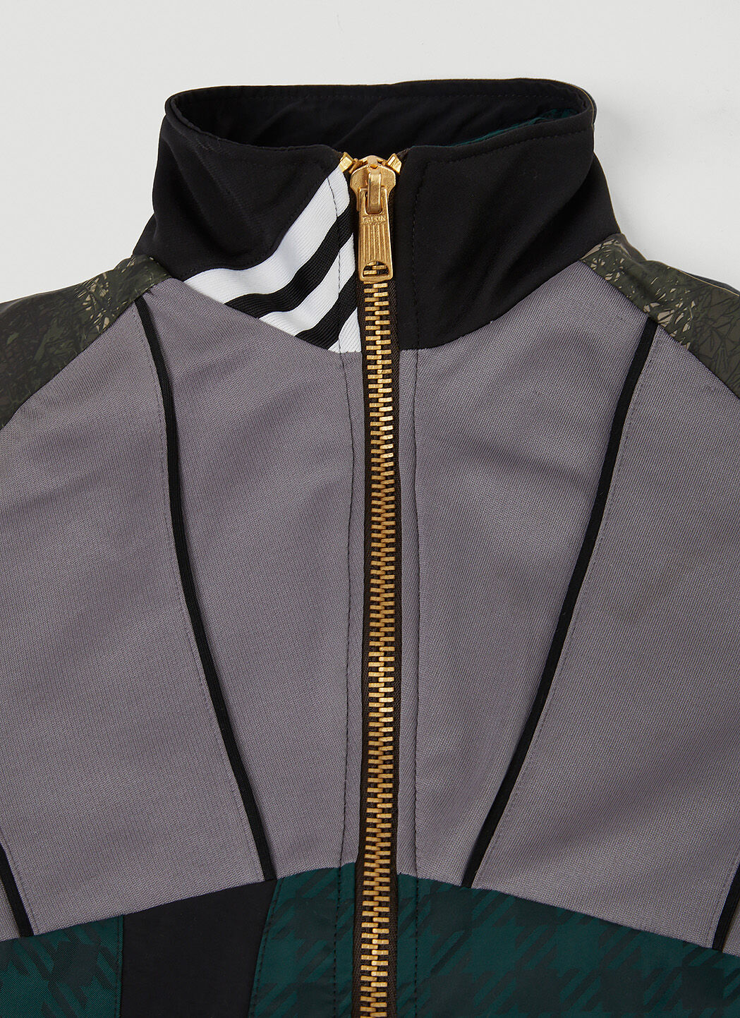 Zip-Front Sweatshirt in grey